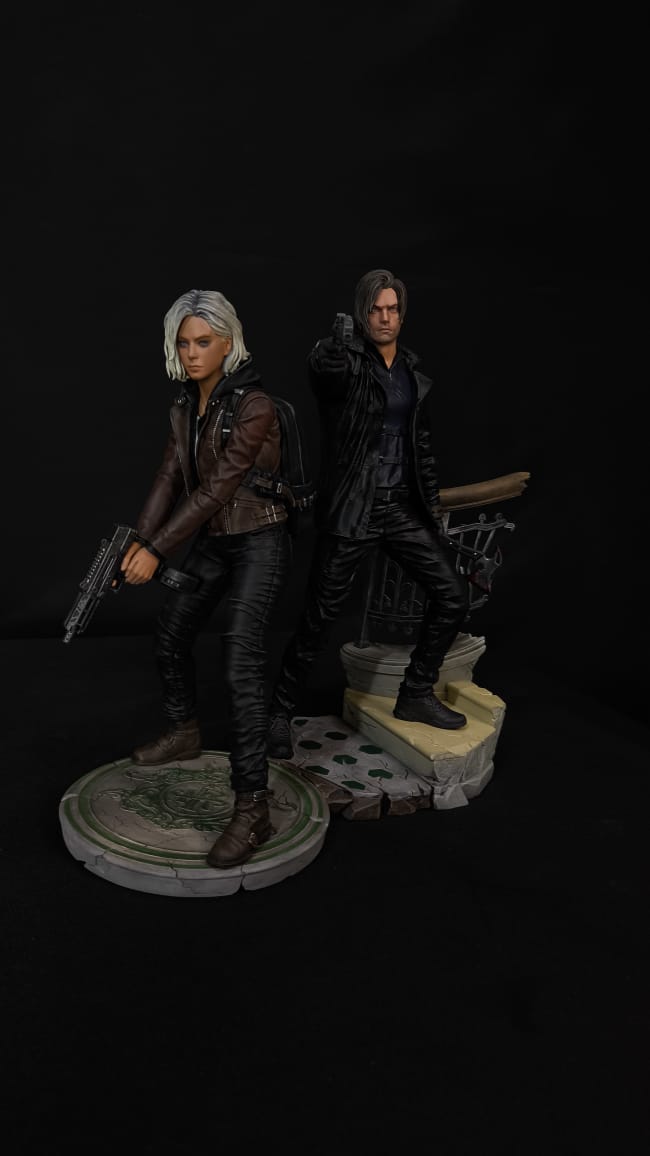 Leon S. Kennedy & Grace Requiem | Duo ou Individual | Miravi