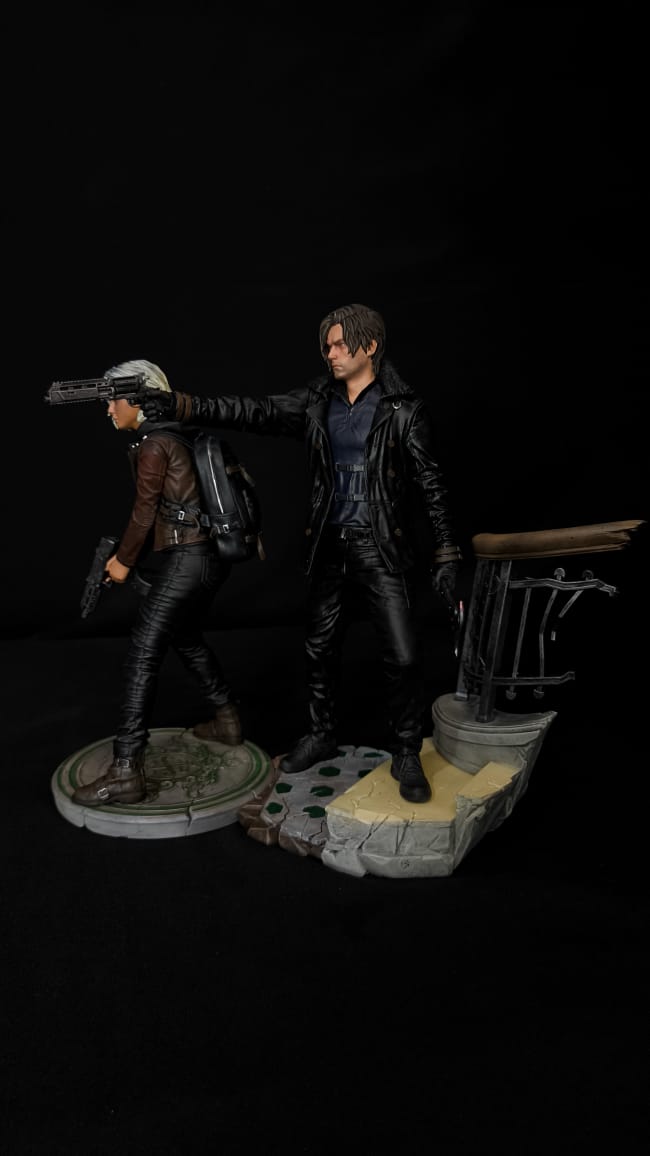 Leon S. Kennedy & Grace Requiem | Duo ou Individual | Miravi