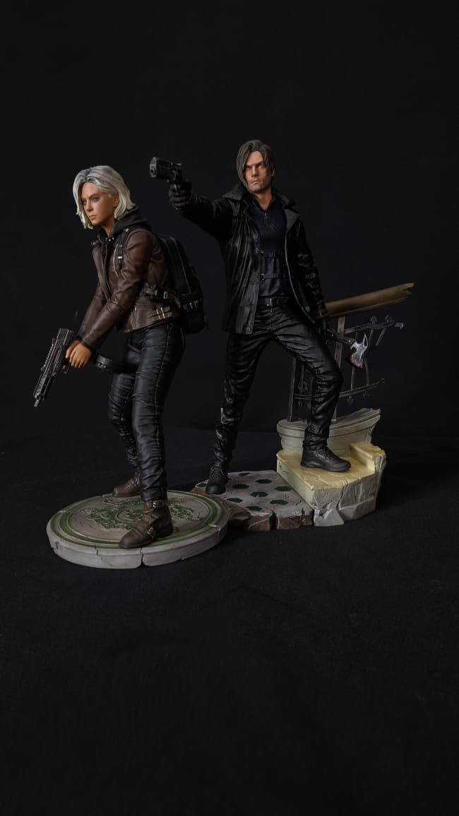Leon S. Kennedy & Grace Requiem | Duo ou Individual | Miravi