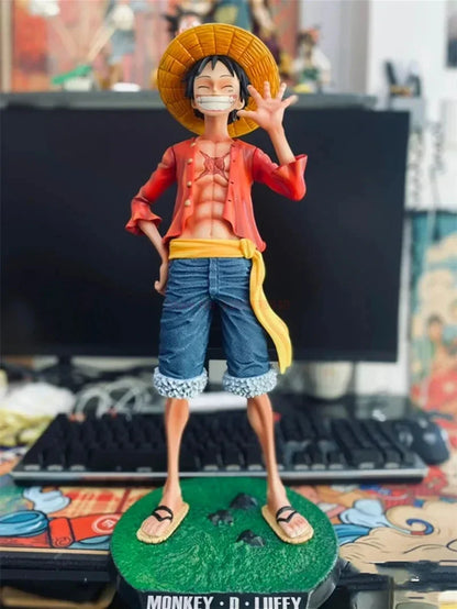 Monkey D. Luffy 42,5 cm One Piece | Miravi
