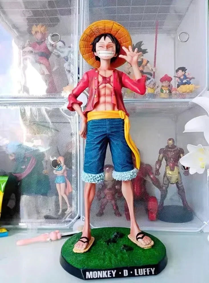 Monkey D. Luffy 42,5 cm One Piece | Miravi