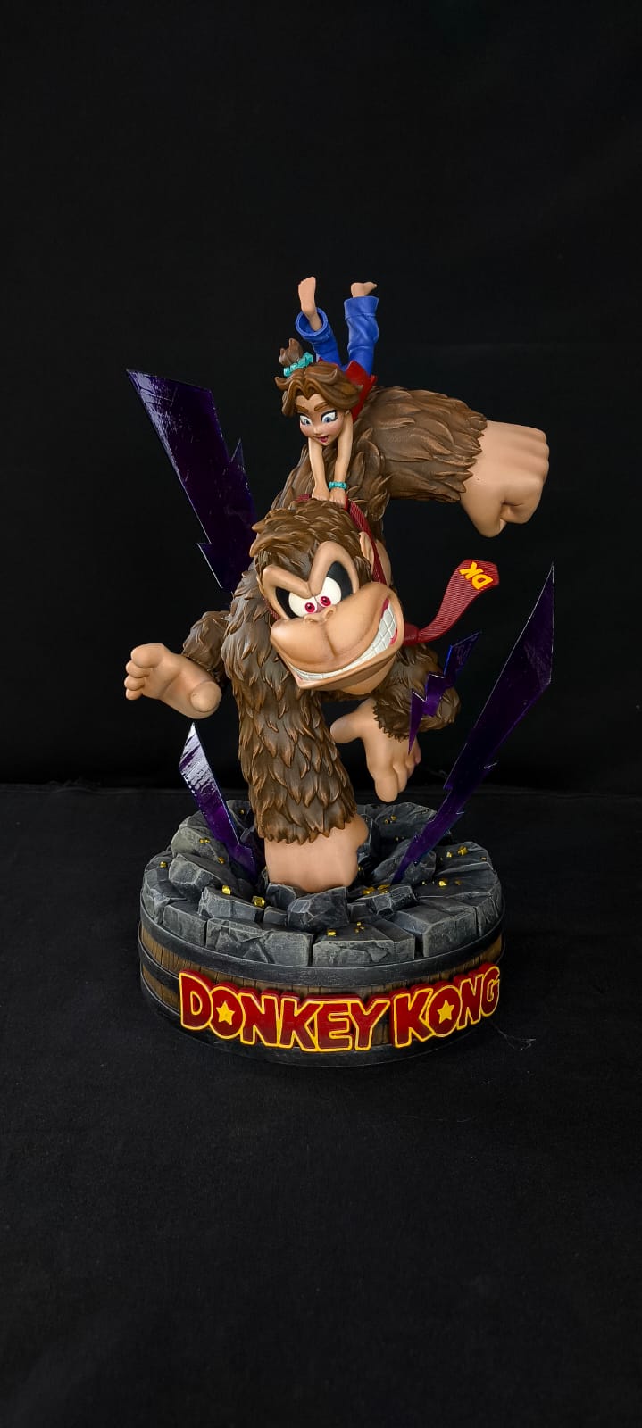 Donkey Kong Diorama 33 cm | Miravi