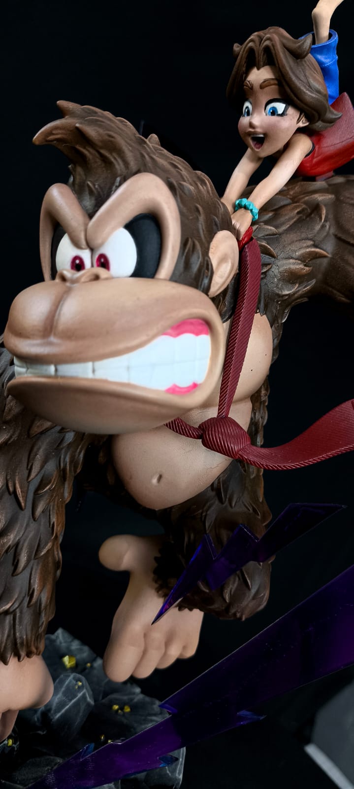 Donkey Kong Diorama 33 cm | Miravi