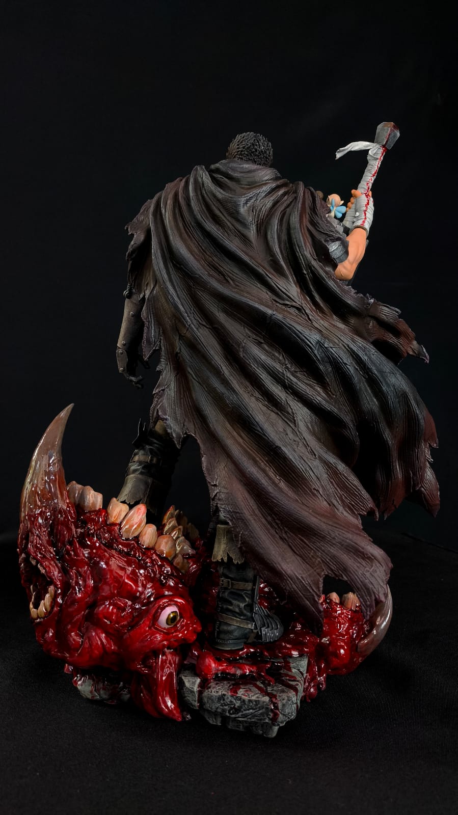 Guts Berserk Edição Premium 1/6 | Miravi