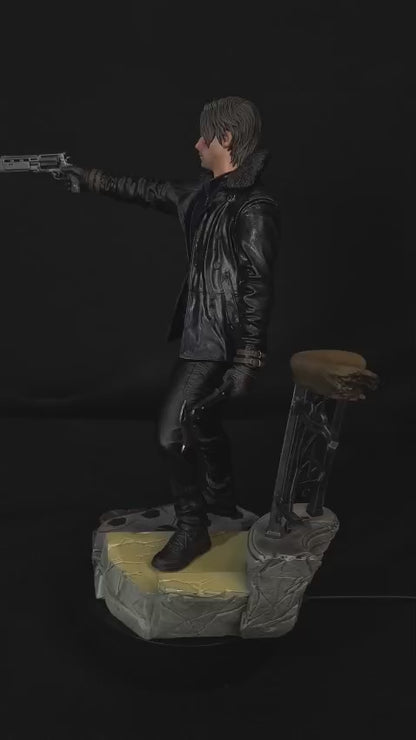 Leon S. Kennedy & Grace Requiem | Duo ou Individual | Miravi