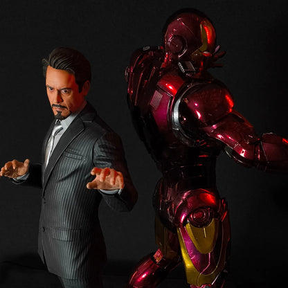 Colecionável de Tony Stark Com a Mark 38
